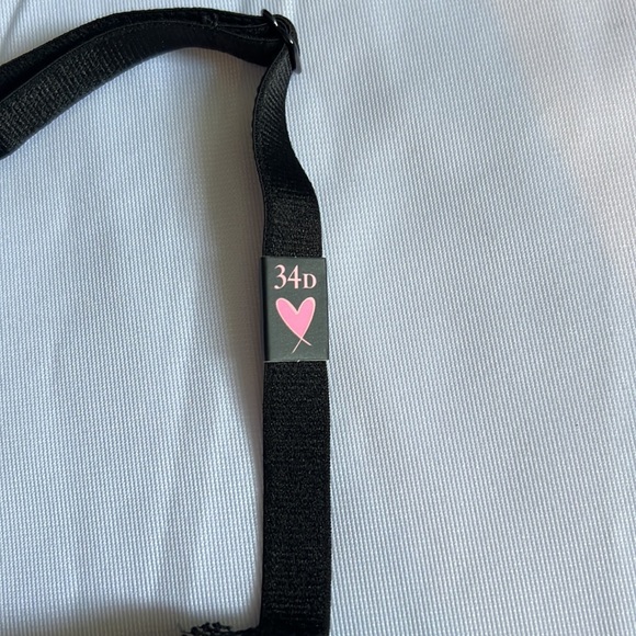 NWT Victorias Secret razorback bra - Picture 3 of 5